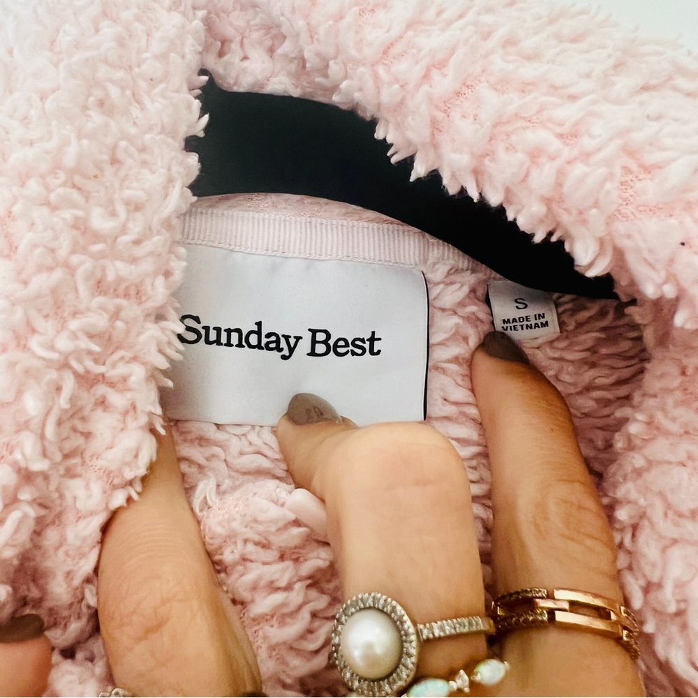 Aritzia | Sunday Best | Teddy Fleece Full Zip Mock-neck Sweater - Picture 4 of 8